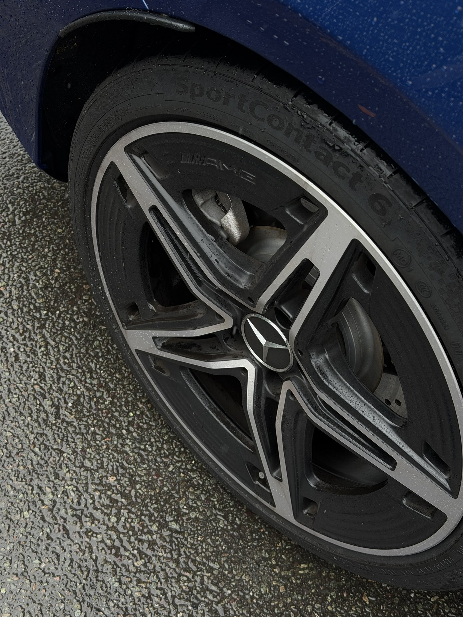 Driver calling MY TYRES to book a mobile puncture repair